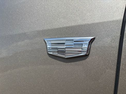 Certified 2022 Cadillac XT5 Premium Luxury w/ Technology Package AWD/4WD image 12