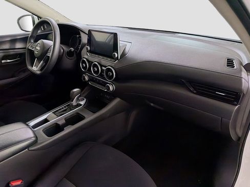 Used 2024 Nissan Sentra SV FWD image 28