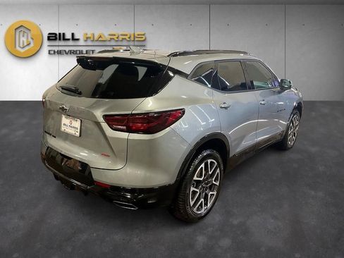 Used 2023 Chevrolet Blazer RS image 2