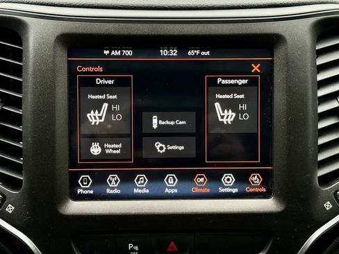 Used 2019 Jeep Cherokee Trailhawk w/ Comfort/Convenience Group image 23