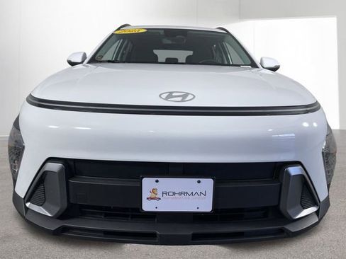 Used 2025 Hyundai Kona SEL image 44