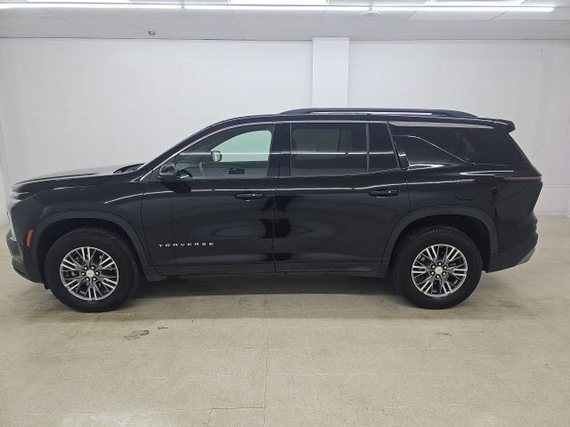 Used 2026 Chevrolet Traverse LT w/ Driver Confidence Package FWD image 7