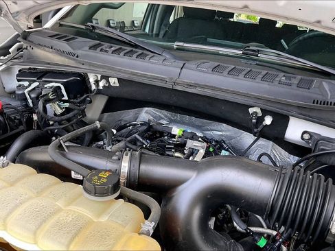 Used 2019 Ford F150 XL w/ Equipment Group 101A Mid AWD/4WD image 28