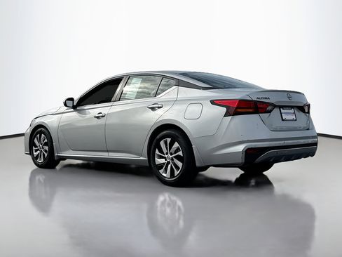 Used 2023 Nissan Altima 2.5 S image 12