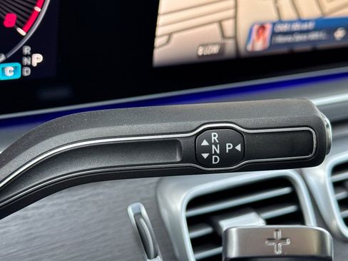 New 2026 Mercedes-Benz GLS 450 4MATIC image 19
