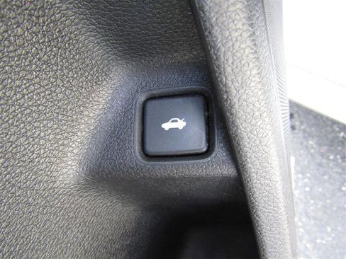 Used 2019 Honda Civic Si image 11