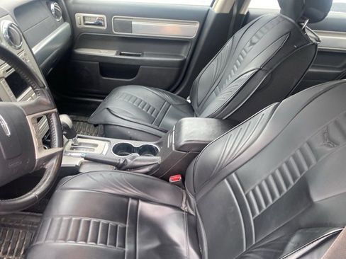 Used 2007 Lincoln MKZ AWD image 9