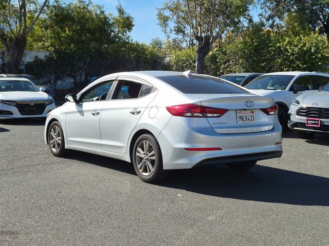 Used 2018 Hyundai Elantra SEL FWD image 5
