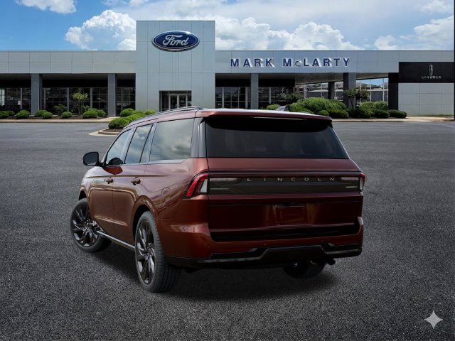 New 2027 Lincoln Navigator Reserve w/ Jet Appearance Package AWD/4WD image 8