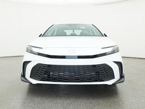 New 2026 Toyota Camry SE FWD image 31