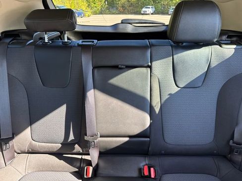 Used 2021 Buick Encore GX Select w/ Sport Touring Package image 38