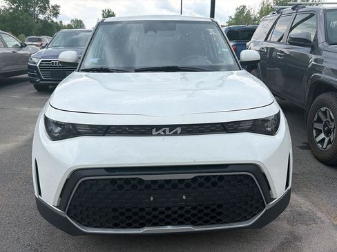 Used 2023 Kia Soul LX w/ Option Group 015 FWD image 24