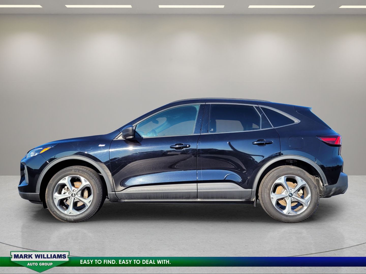 Used 2025 Ford Escape ST-Line AWD/4WD image 7