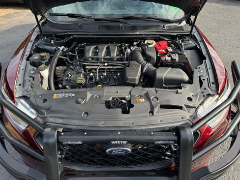 Used 2017 Ford Taurus Police Interceptor AWD image 24