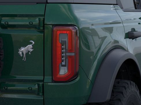 New 2025 Ford Bronco Badlands AWD/4WD image 23