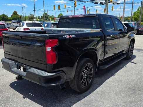 Used 2022 Chevrolet Silverado 1500 Custom w/ Rally Edition AWD/4WD image 4