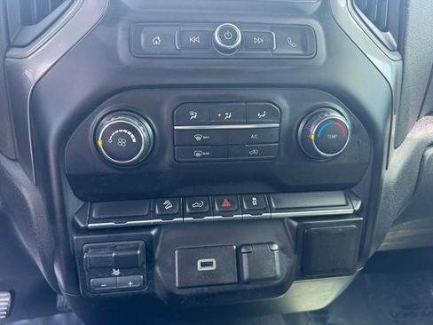 Used 2019 Chevrolet Silverado 1500 Custom Trail Boss w/ Custom Convenience Package image 18