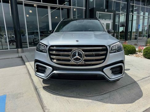 New 2025 Mercedes-Benz GLS 450 4MATIC image 12