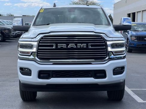 Used 2024 RAM 2500 Laramie AWD/4WD image 37