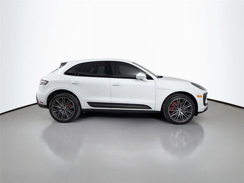 Certified 2023 Porsche Macan S AWD/4WD image 8
