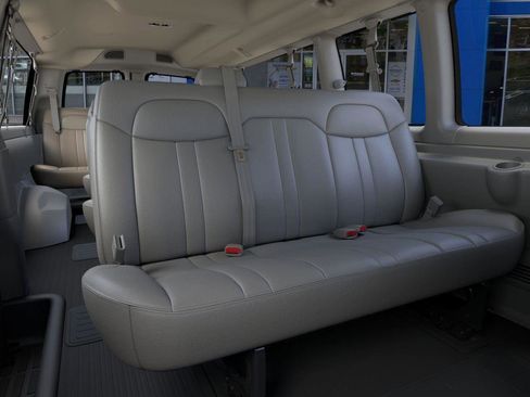 New 2025 Chevrolet Express 3500 LS RWD image 17