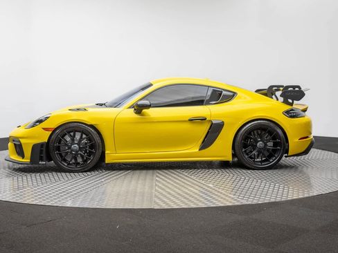 Used 2024 Porsche 718 Cayman GT4 RS image 3