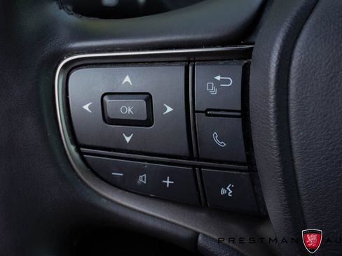 Used 2024 Lexus UX 250h FWD image 27