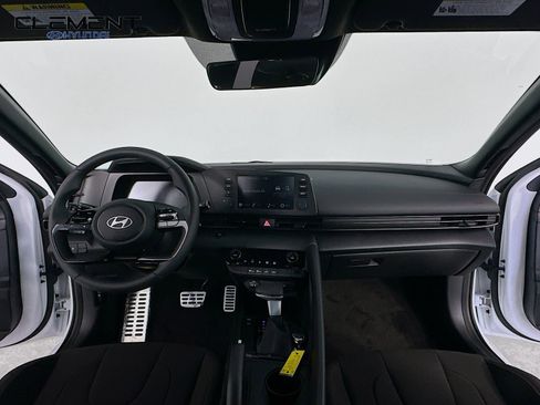 New 2026 Hyundai Elantra Sport FWD image 11