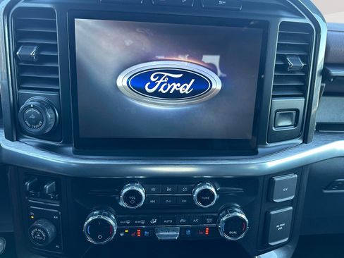 Used 2021 Ford F150 Lariat w/ Equipment Group 502A High image 9