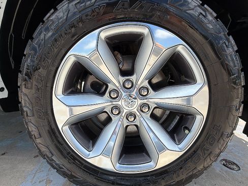 Used 2022 RAM 1500 Limited AWD/4WD image 36