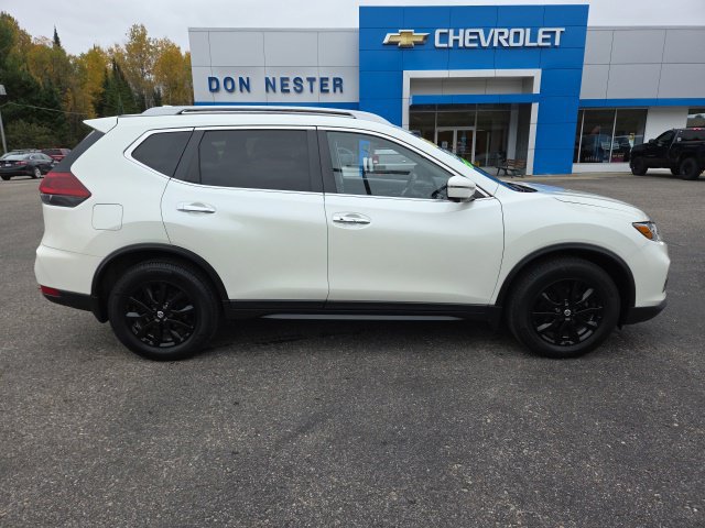 Used 2018 Nissan Rogue SV FWD image 9