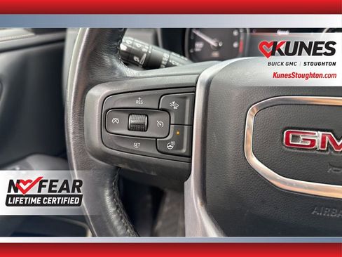 Used 2021 GMC Yukon XL SLT w/ SLT Luxury Package AWD/4WD image 28