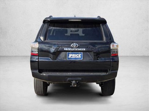 Used 2023 Toyota 4Runner SR5 image 5