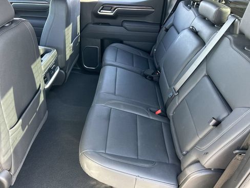 Used 2026 GMC Sierra 1500 SLT w/ SLT Premium Plus Package AWD/4WD image 25