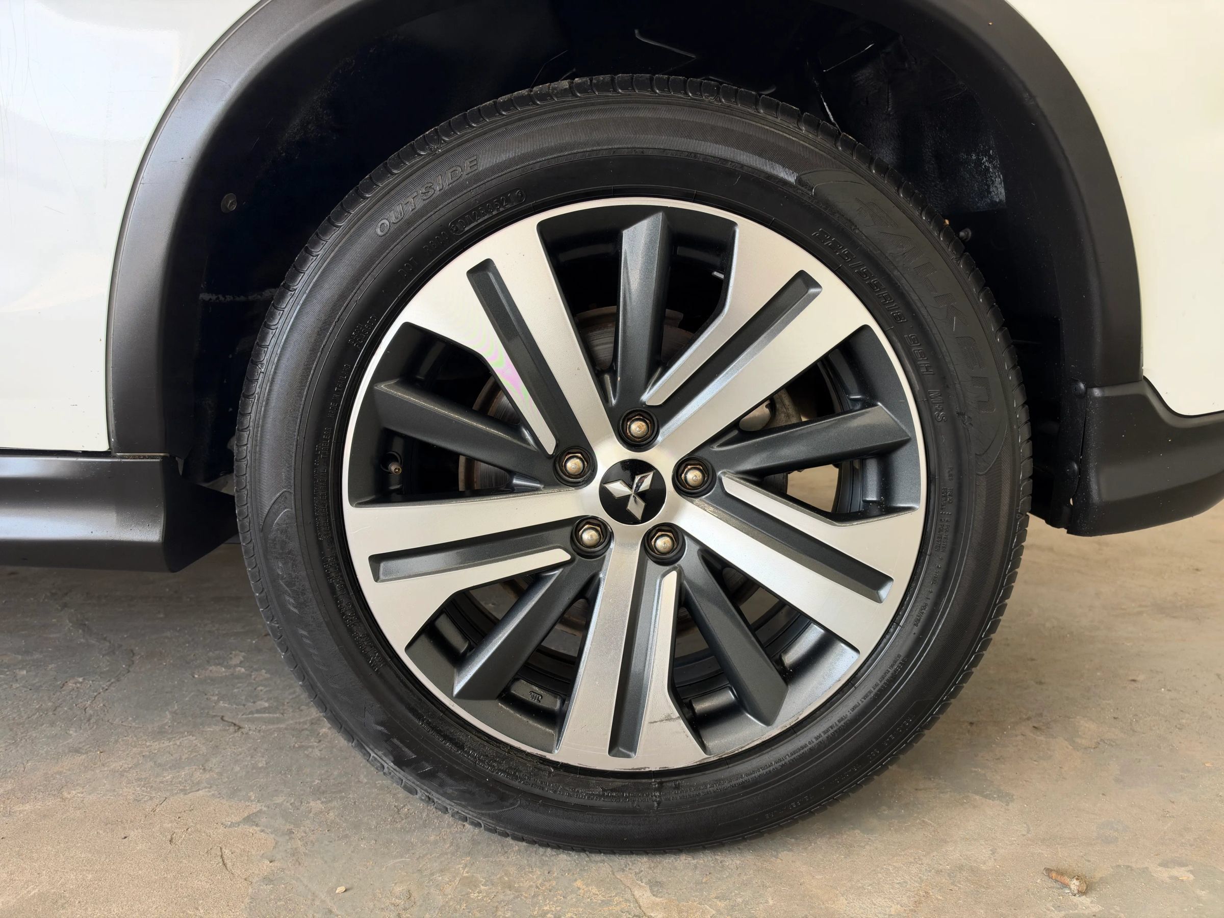 Used 2020 Mitsubishi Outlander Sport ES FWD image 14