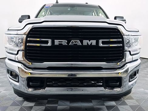 Used 2019 RAM 2500 Big Horn image 2
