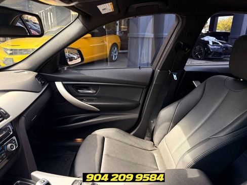 Used 2016 BMW 320i xDrive Sedan AWD/4WD image 25