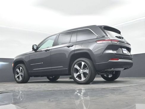 New 2026 Jeep Grand Cherokee Limited RWD image 46