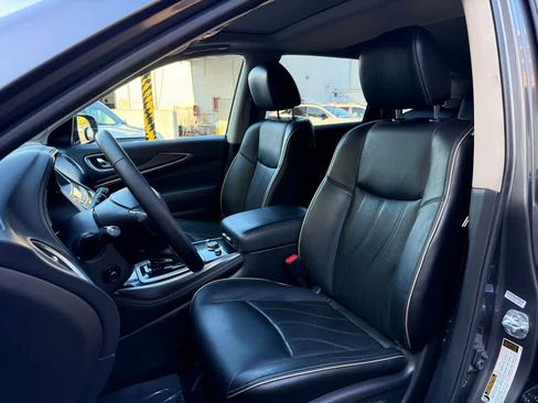 Used 2016 INFINITI QX60 FWD w/ Premium Package image 11