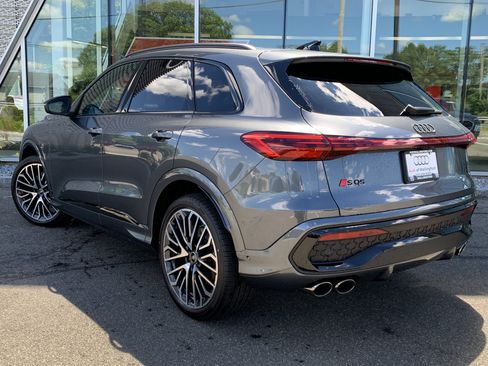 New 2026 Audi SQ5 Premium Plus AWD/4WD image 3