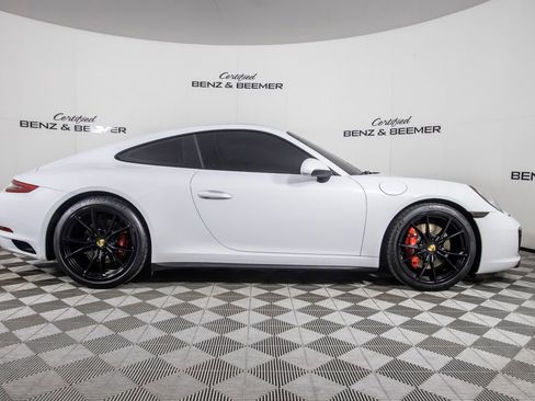 Used 2018 Porsche 911 Carrera 4S AWD/4WD image 13