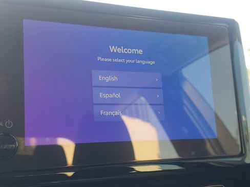 Used 2025 Toyota Corolla LE image 24