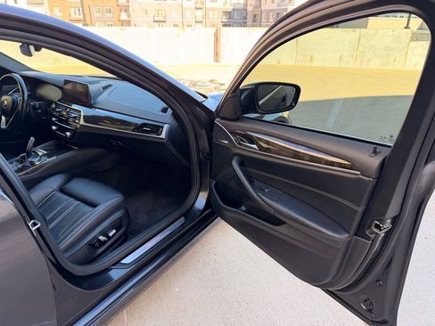 Used 2019 BMW 530i xDrive w/ Executive Package AWD/4WD image 23