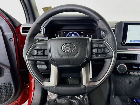 New 2026 Toyota 4Runner SR5 AWD/4WD image 12