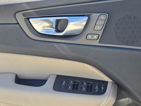 New 2026 Volvo XC60 B5 Plus w/ Protection Package Premier image 29