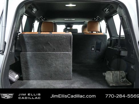 Used 2024 Lexus GX 550 w/ Accessory Package (2T) AWD/4WD image 27