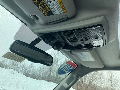 Used 2017 Toyota 4Runner TRD Off-Road Premium image 15