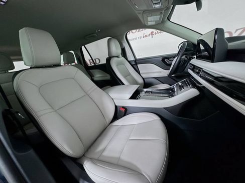 New 2026 Lincoln Aviator 2WD image 29