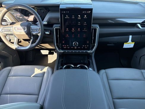 New 2026 GMC Yukon Elevation image 27