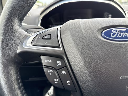 Used 2021 Ford Edge Titanium w/ Equipment Group 301A AWD/4WD image 17